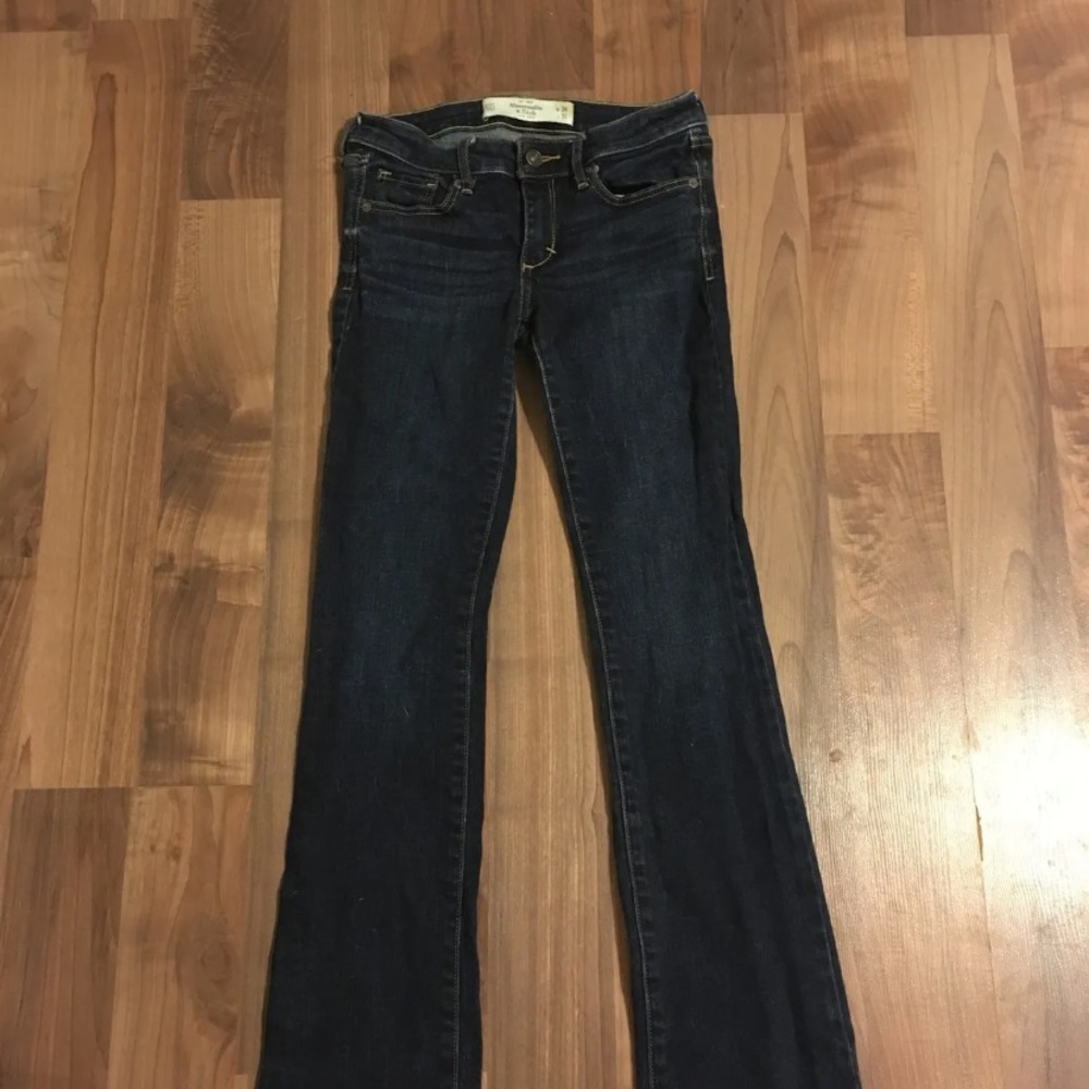 Abercrombie & Fitch Women’s Jeans Size 00S Bootcut Dark Wash